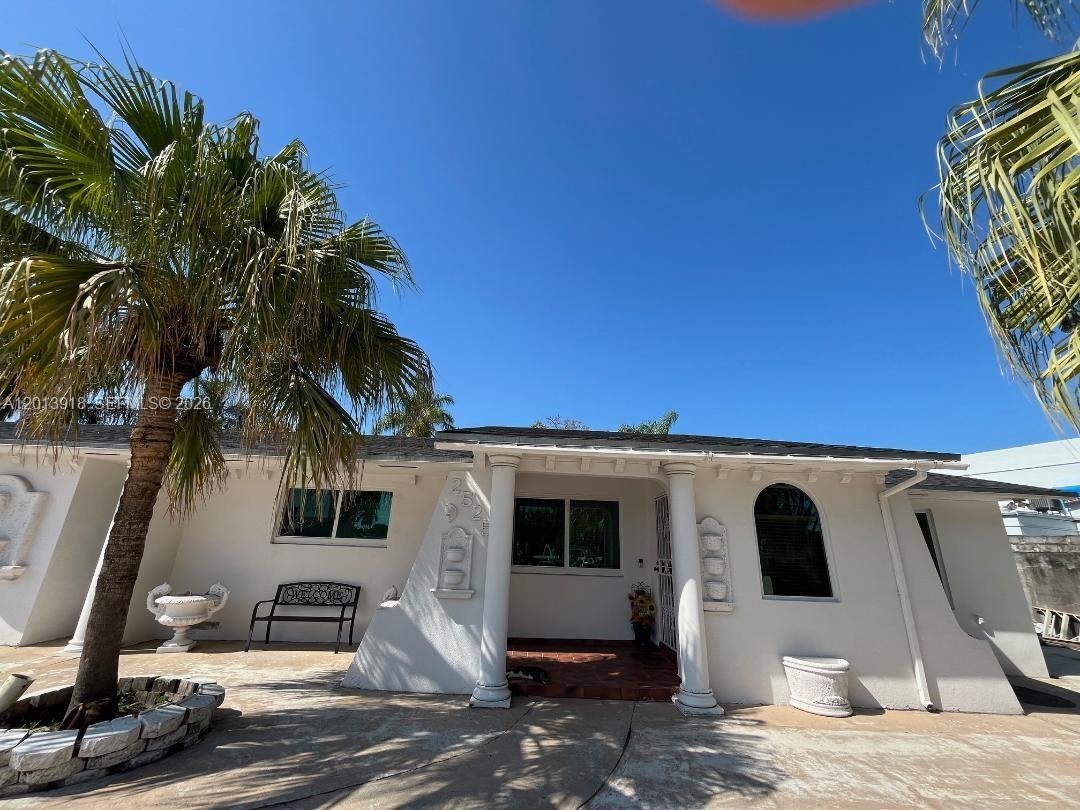 House in Miami, Florida, United States 2 - 17855283