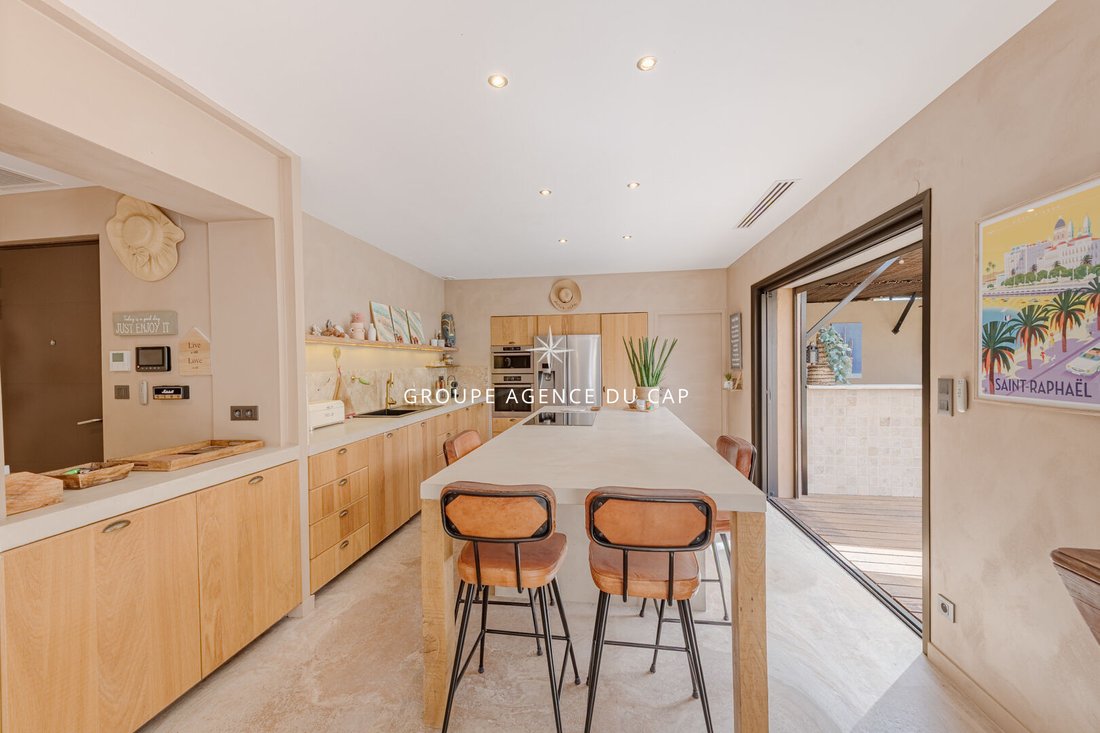 Villa in Tour de Mare, Frejus, France 4 - 17856204