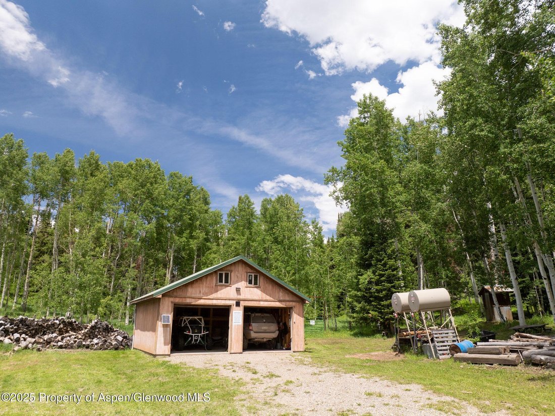 House in New Castle, Colorado, United States 4 - 17852875