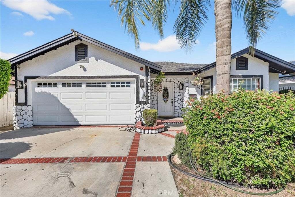 House in Downey, California, United States 1 - 17853325