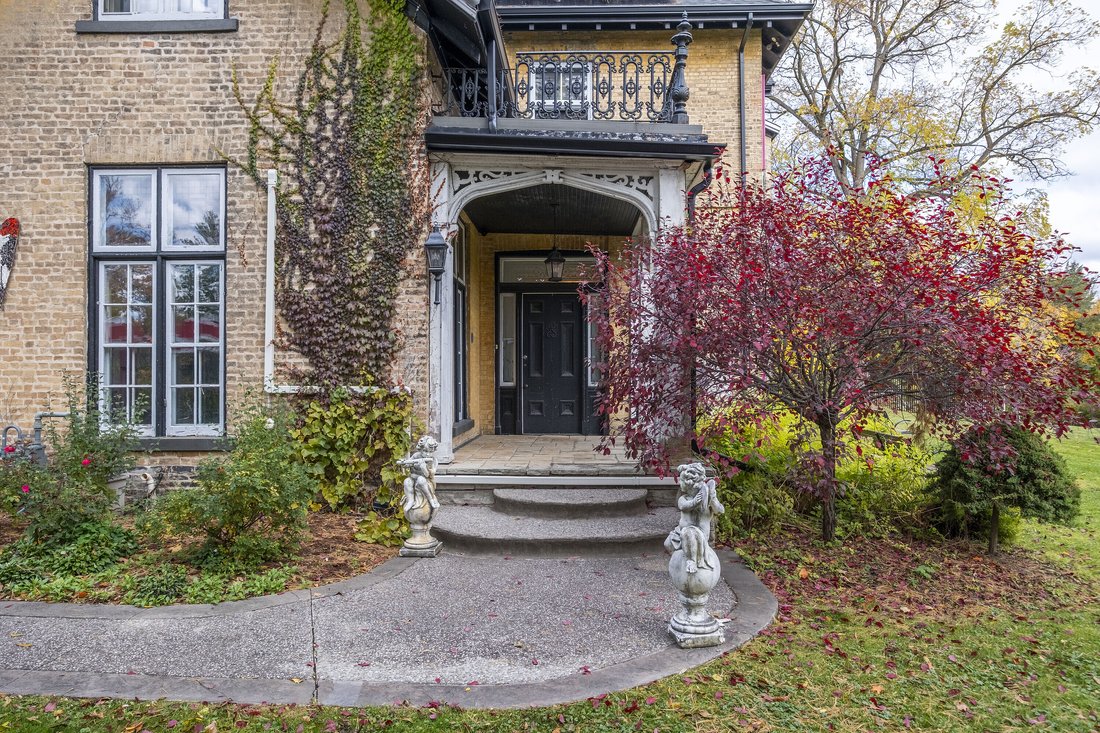 House in Brant, Ontario, Canada 5 - 17852707