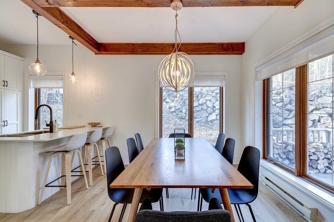 House in Mont-Tremblant, Quebec, Canada 5 - 17104539