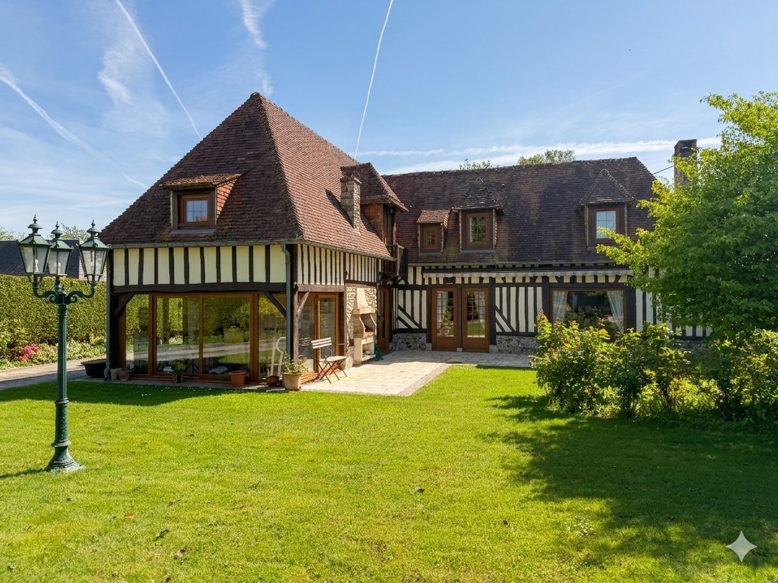 House in Secteur Sauvegarde, Honfleur, France 3 - 17857239