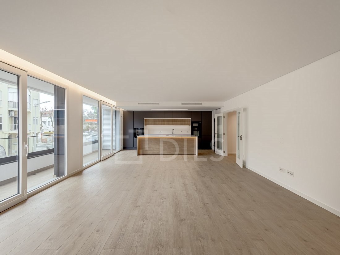 Apartment in Parede, Lisbon, Portugal 3 - 15537003