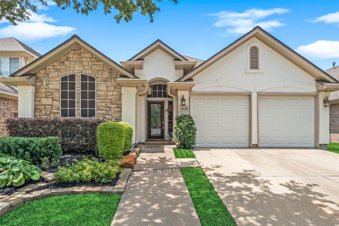 House in Houston, Texas, United States 3 - 17852079