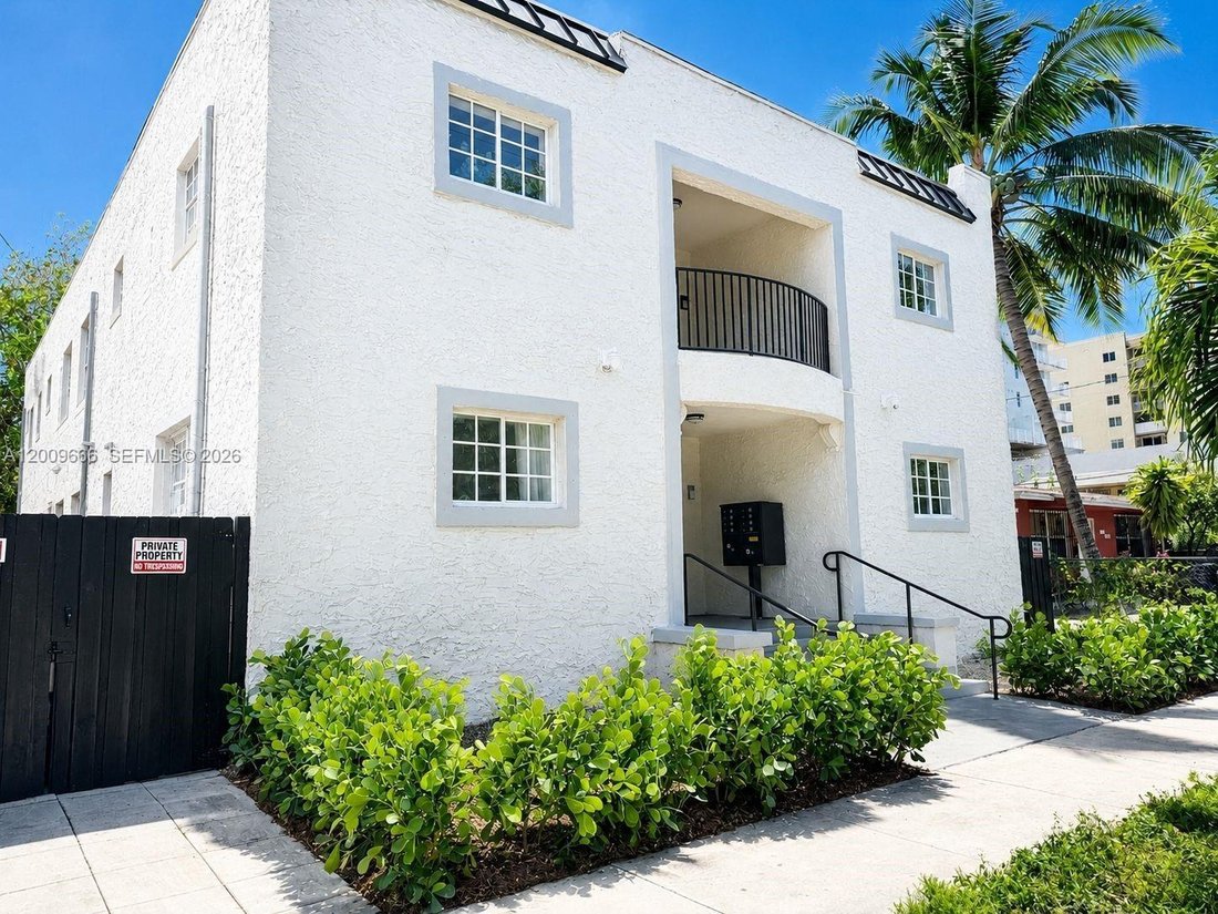 Miami, Florida, United States 2 - 17843934