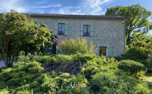 Country House in Fox-Amphoux, Provence-Alpes-Côte d'Azur, France 1