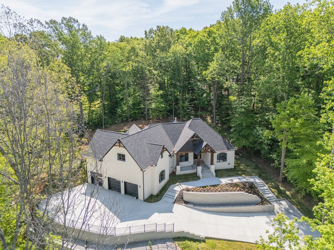 House in Dickson, Tennessee, United States 1 - 17802073
