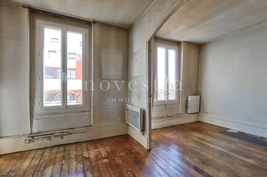 Apartment in Belleville-Saint Maur, Paris 11e Arrondissement, Paris 2 - 17852501