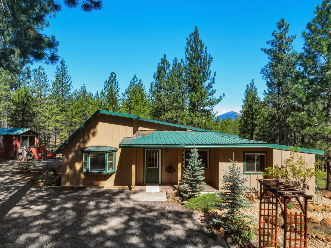 House in Sisters, Oregon, United States 2 - 17855051