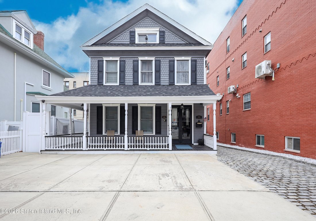 House in New York, New York, United States 1 - 17854603