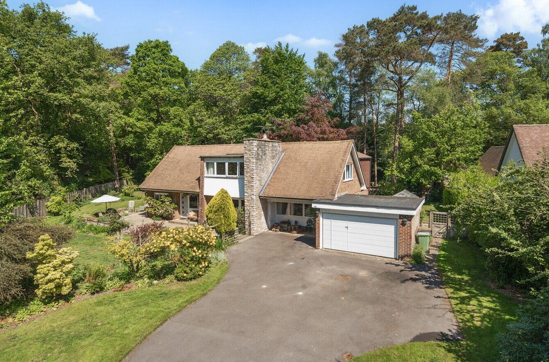 Haus in Grayshott, England 1 - 17854427