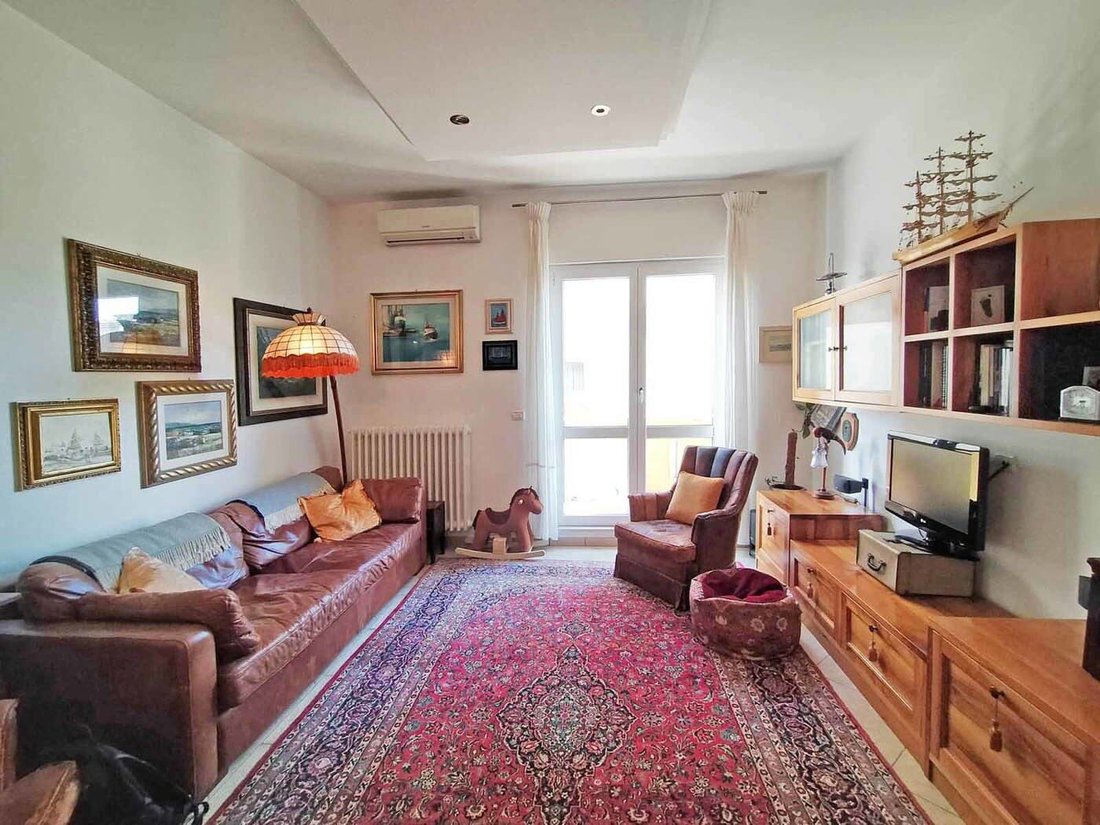 Apartment in Lungomare di Ponente, Senigallia, Marche 2 - 17855957