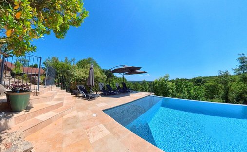 Magnificent Medieval Castle Overlooking The Lot Valley, With Swimming Pool, Outbuildings, Near Figea