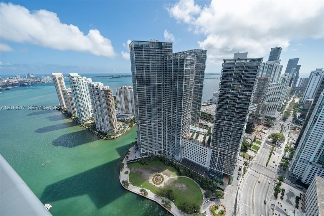 Condo in Miami, Florida, United States 1 - 17855158