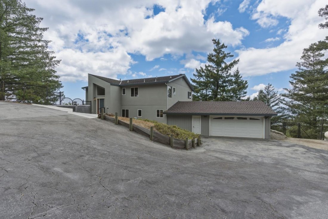 House in Los Gatos, California, United States 4 - 17851515
