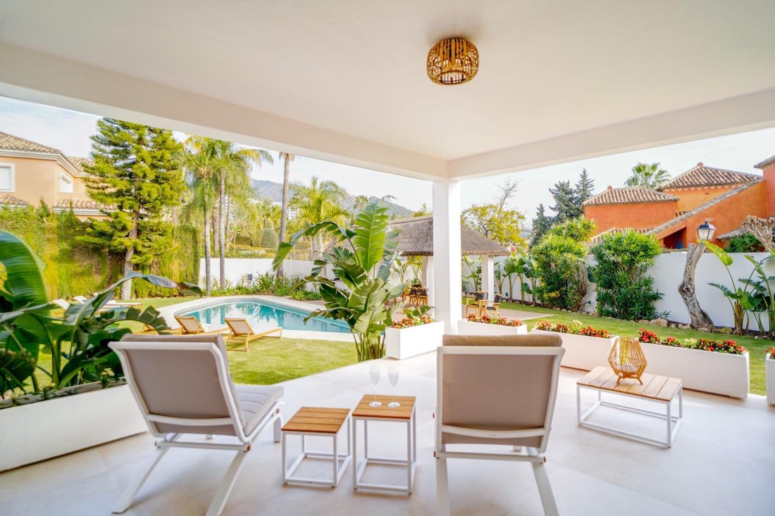 Villa in Marbella, Andalusia, Spain 1 - 17856385