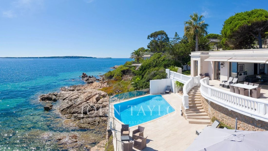 House in Cannes, Provence-Alpes-Côte d'Azur, France 2 - 17850345
