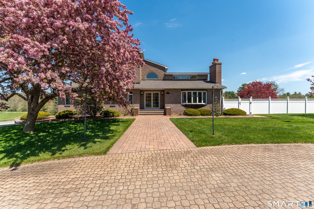 House in Brooklyn, Connecticut, United States 4 - 17854731