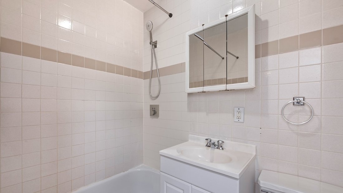 Condo in New York, New York, United States 3 - 17852783