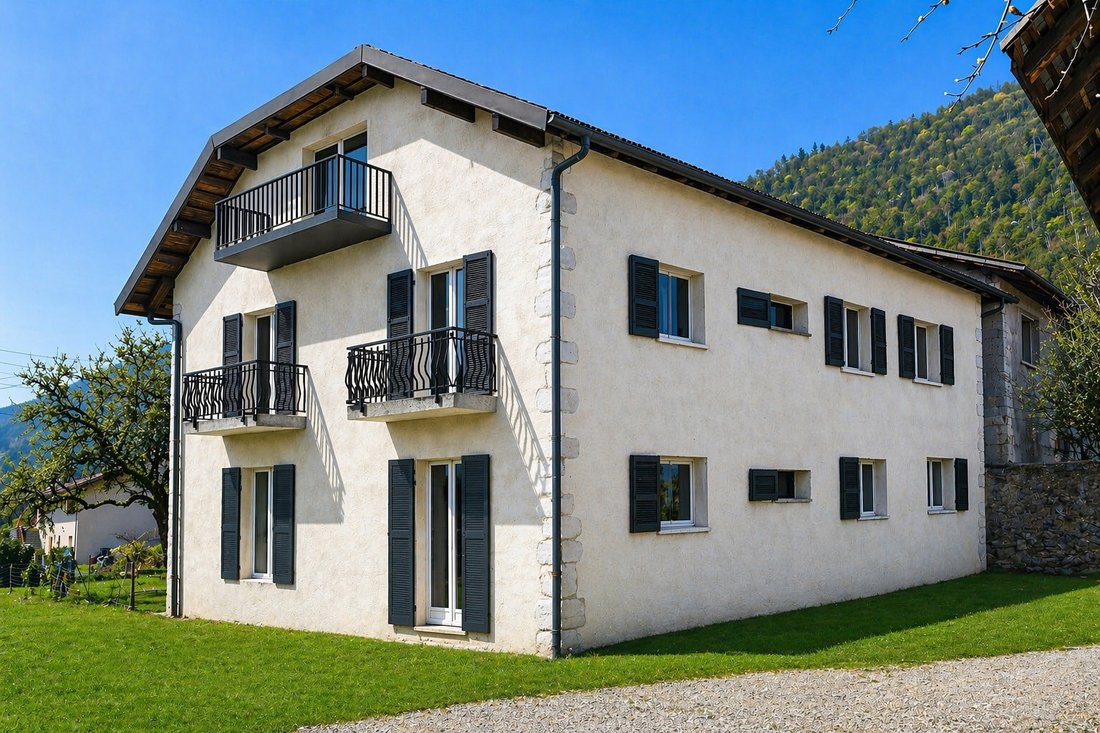 Apartment in Sévrier, Auvergne-Rhône-Alpes, France 1 - 17852488