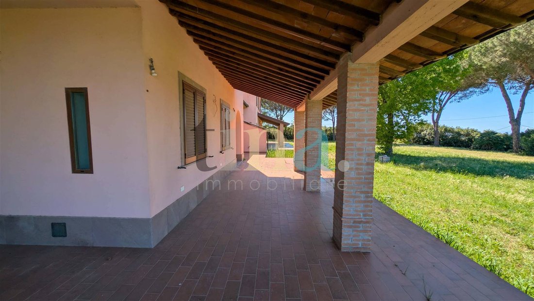 Villa in Cecina Centro, Cecina, Tuscany 3 - 17851669