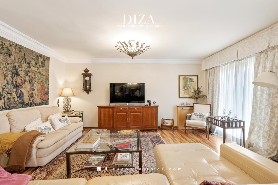 Apartment in Chamartín, Madrid, Spain 4 - 17853077