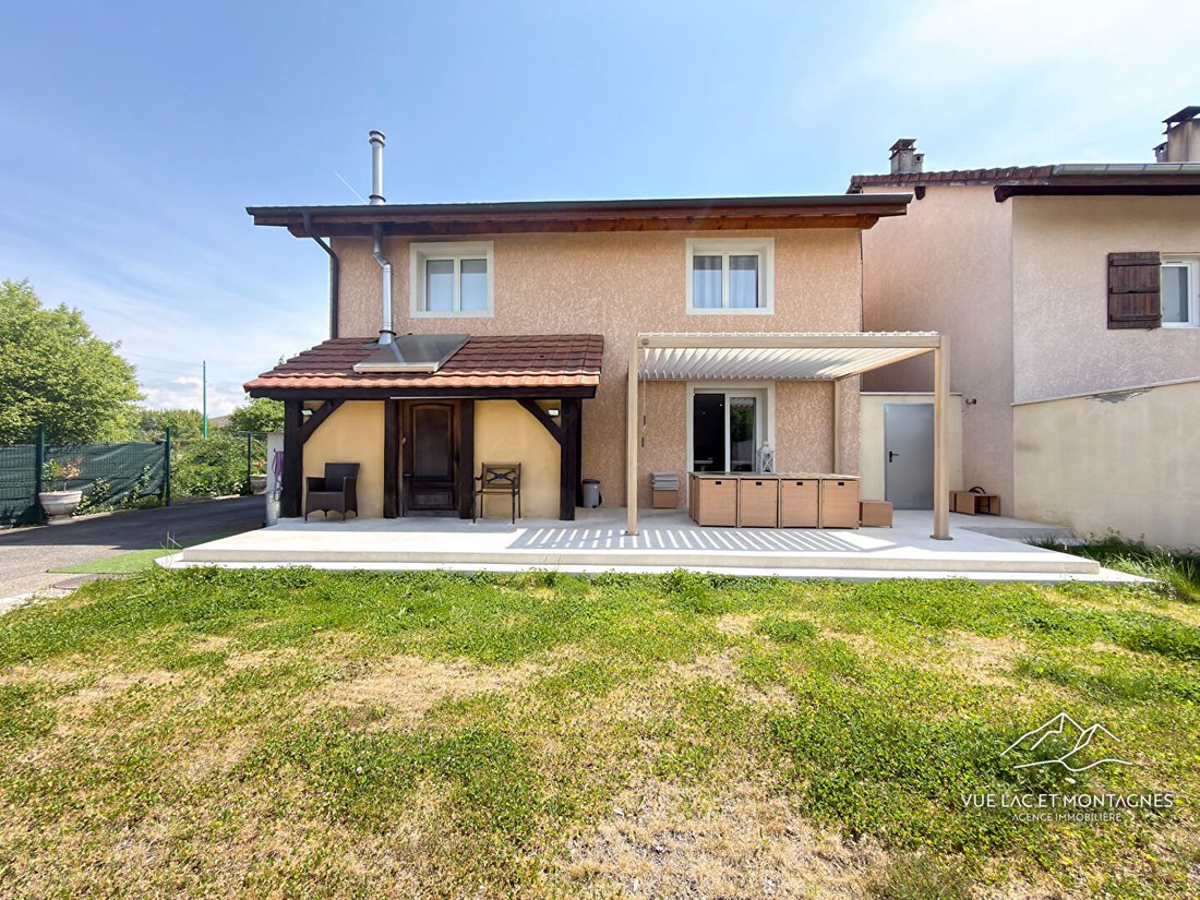 Villa in Massongy, Auvergne-Rhône-Alpes, France 1 - 17856229