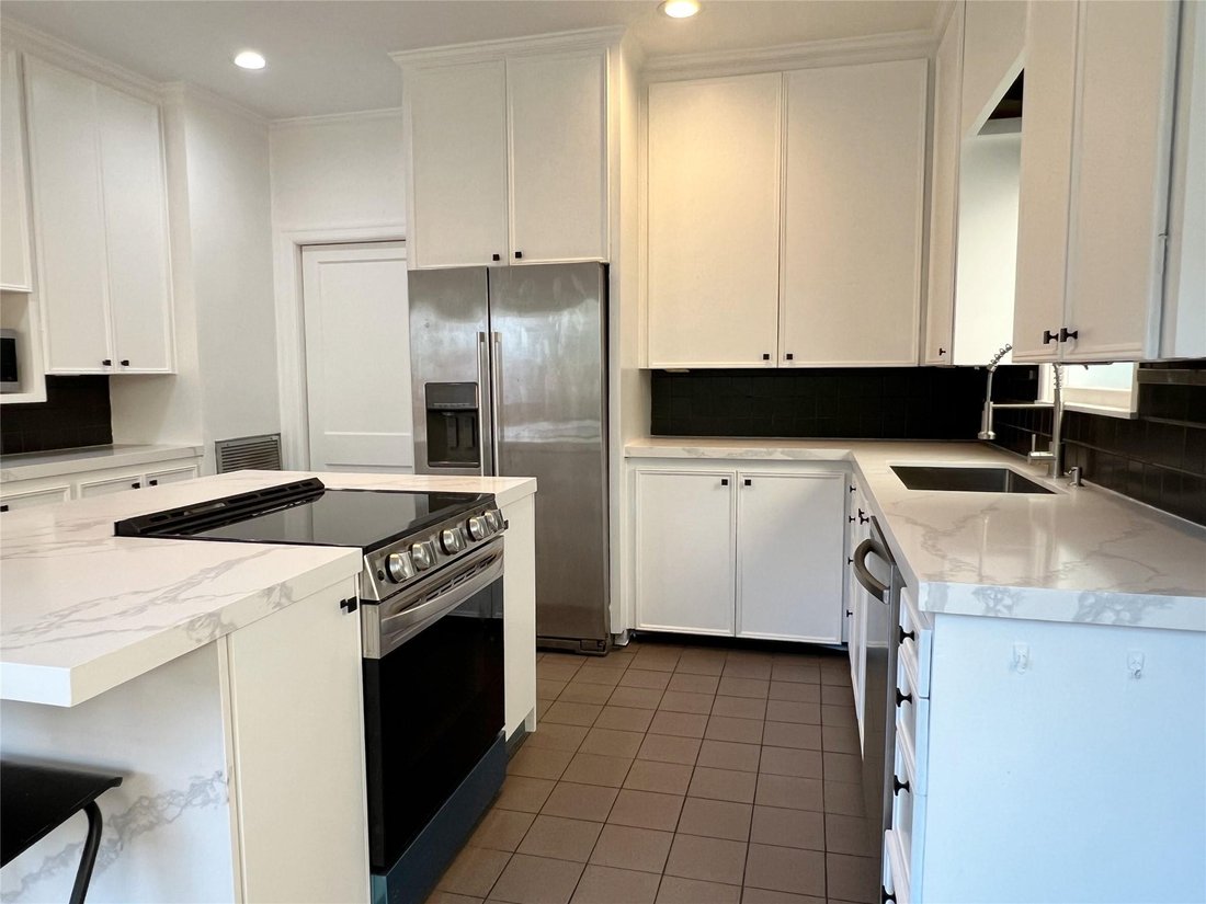 House in Houston, Texas, United States 5 - 17852060