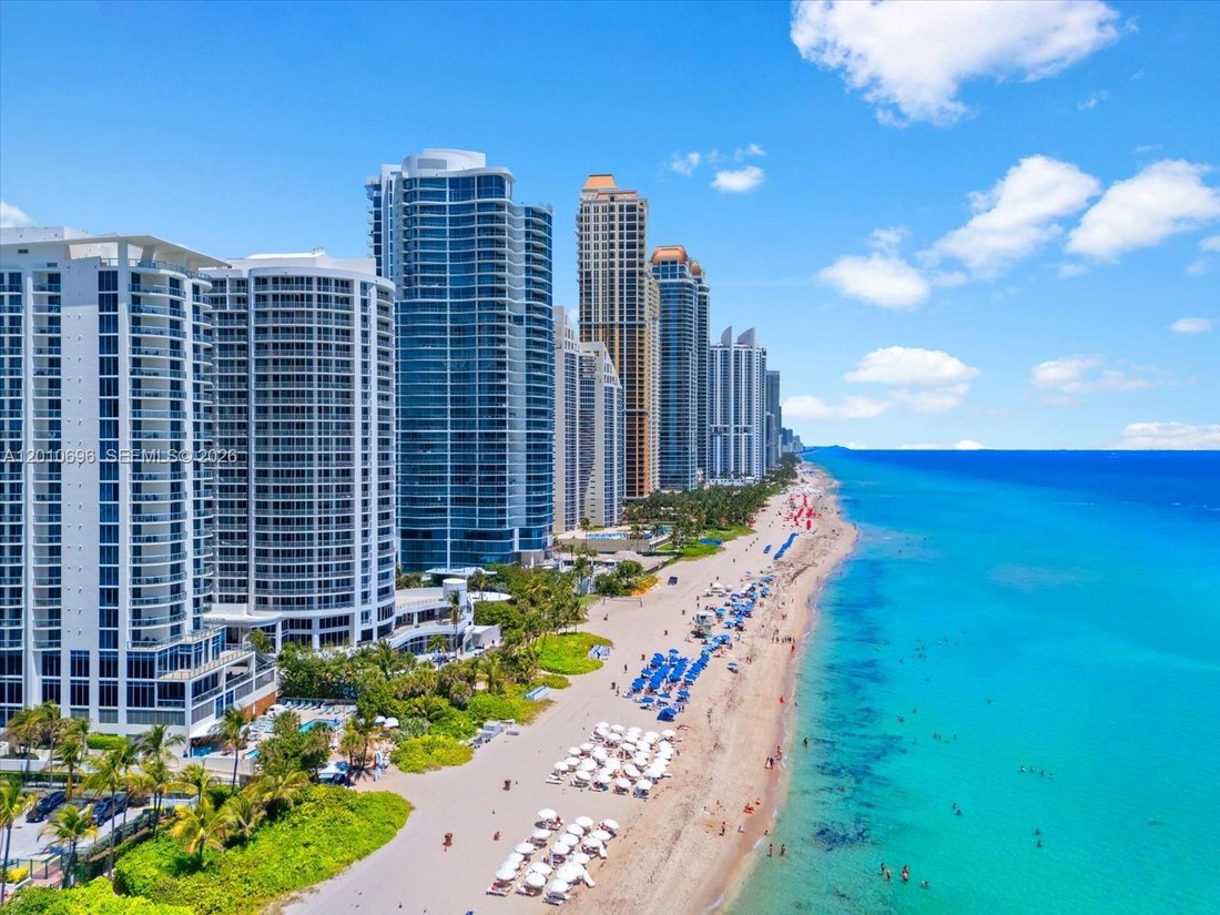 Condo in Sunny Isles Beach, Florida, United States 1 - 17851778