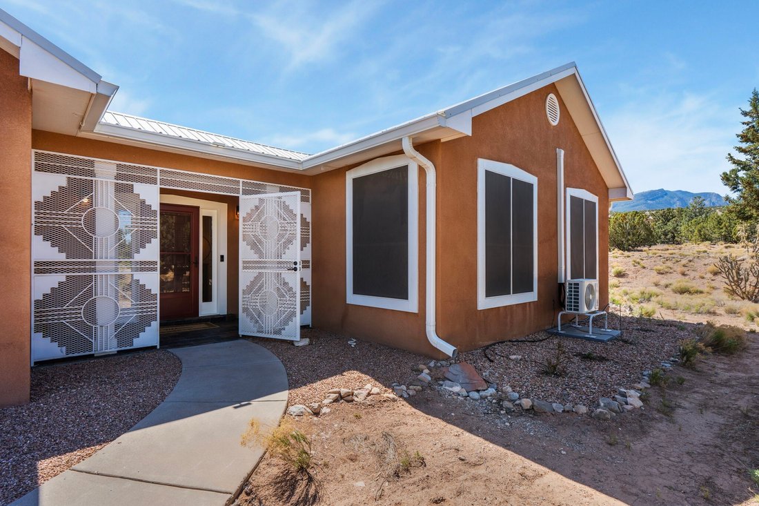 House in Placitas, New Mexico, United States 4 - 17852890