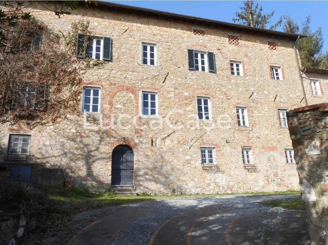 Country House in Historic Center, Lucca, Tuscany 2 - 17851694