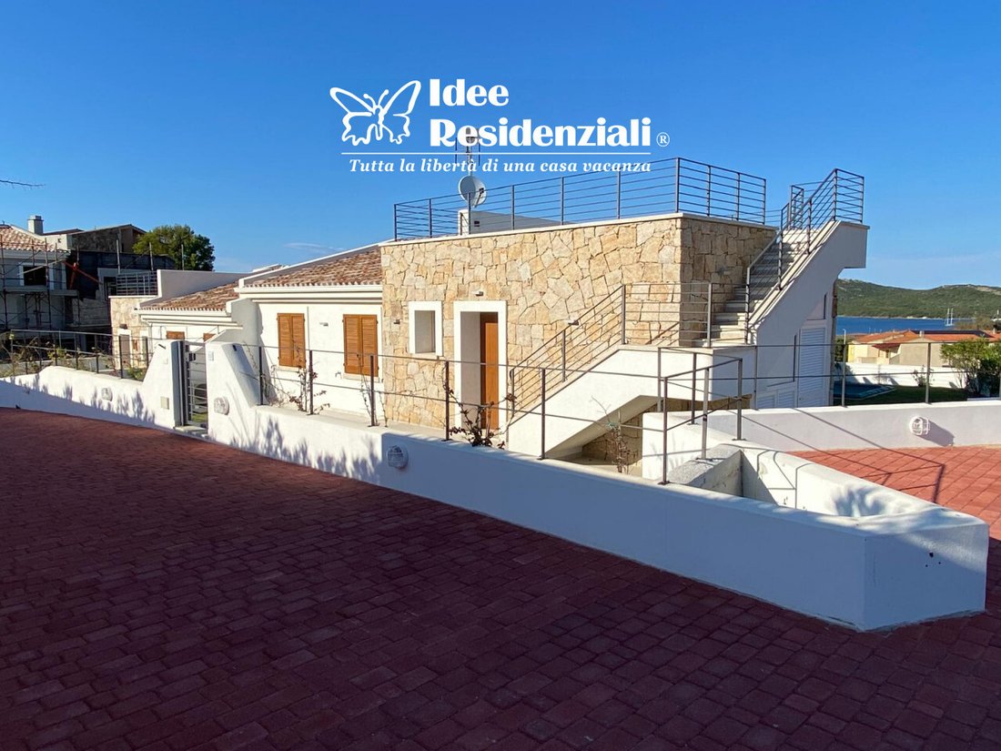 Villa in Santa Teresa Gallura, Sardinia, Italy 5 - 17353214