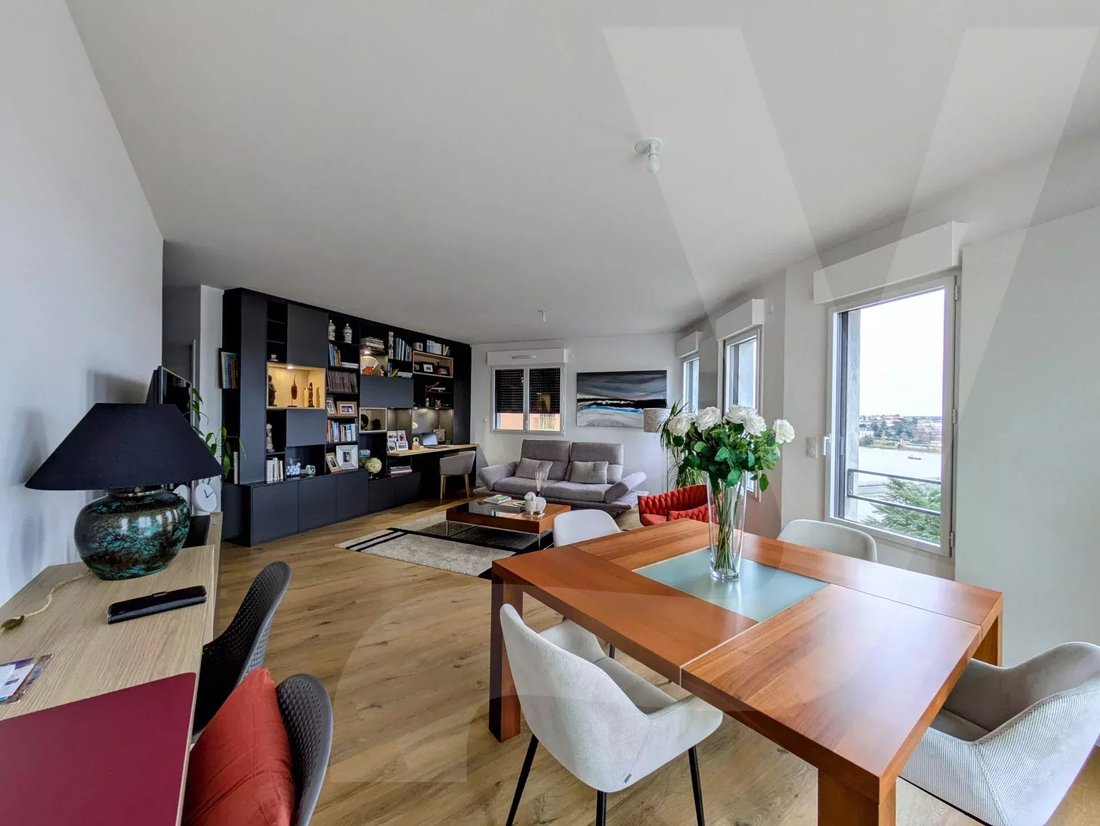 Apartment in Saint-Sebastien-sur-Loire, Pays de la Loire, France 3 - 15899683