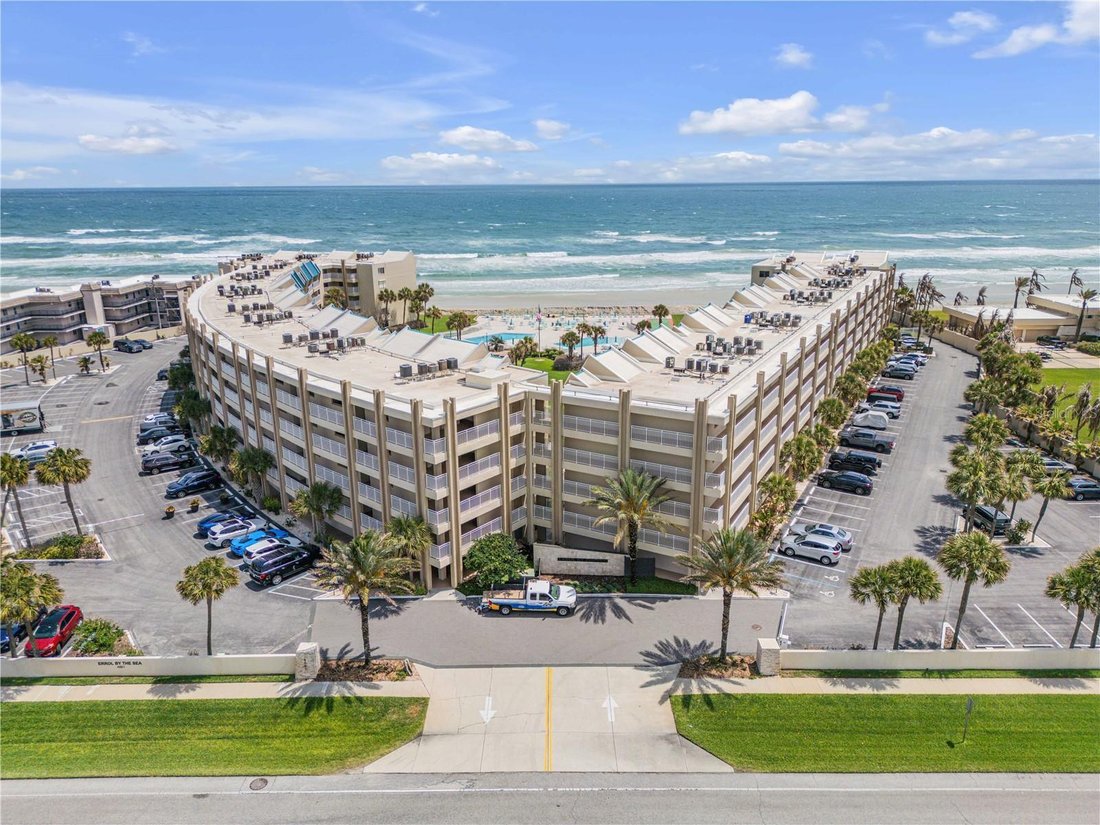 Condo in New Smyrna Beach, Florida, United States 2 - 17855905