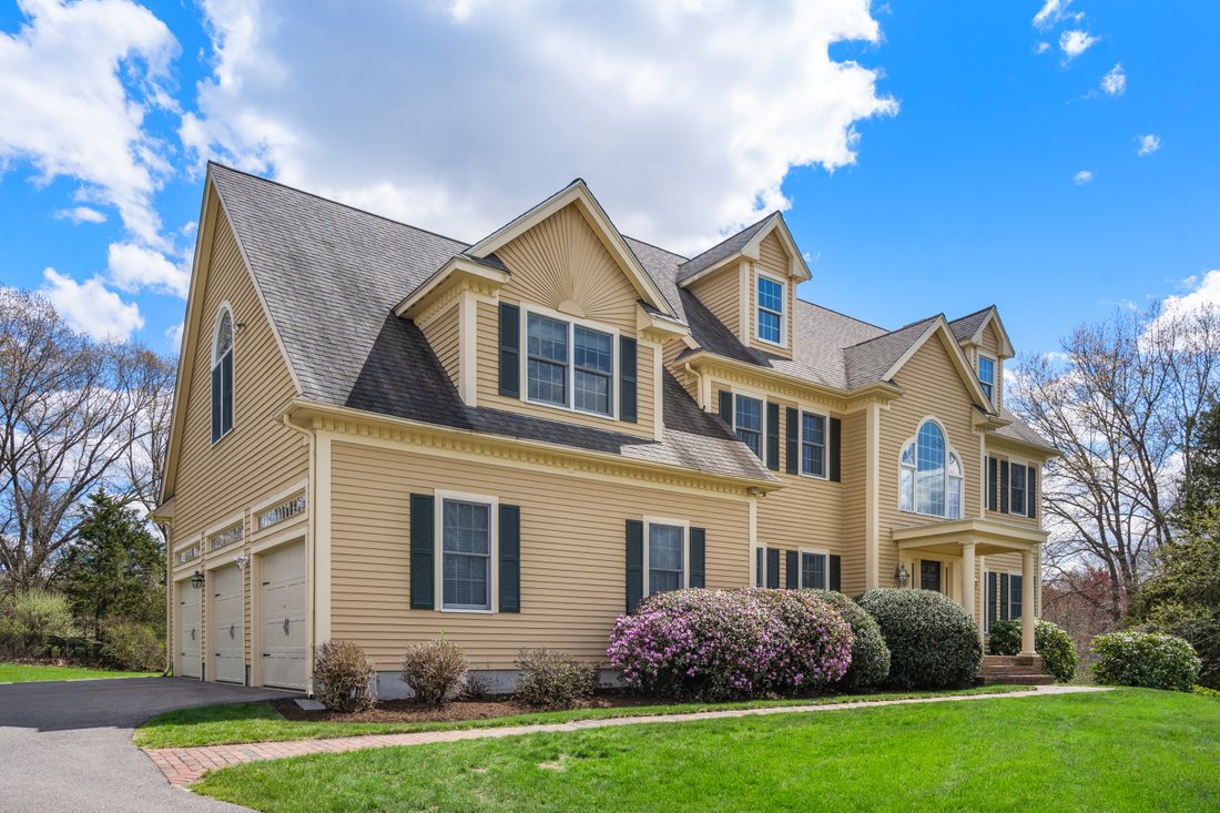 House in Wayland, Massachusetts, United States 3 - 17852897