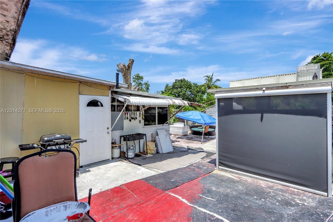House in Opa-locka, Florida, United States 4 - 17855169