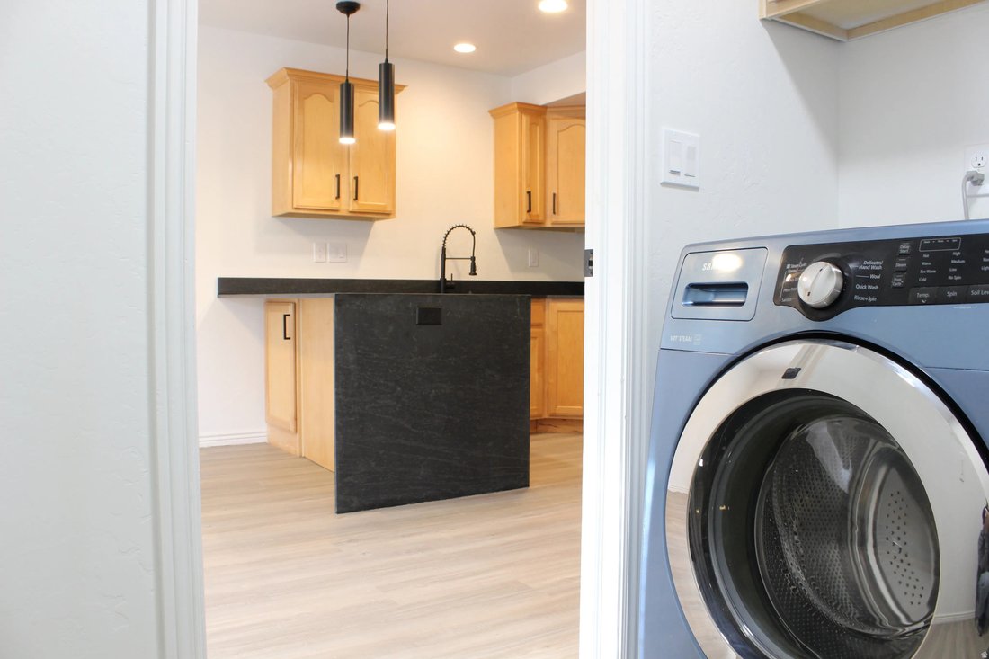 Apartment in Bountiful, Utah, United States 3 - 17854720