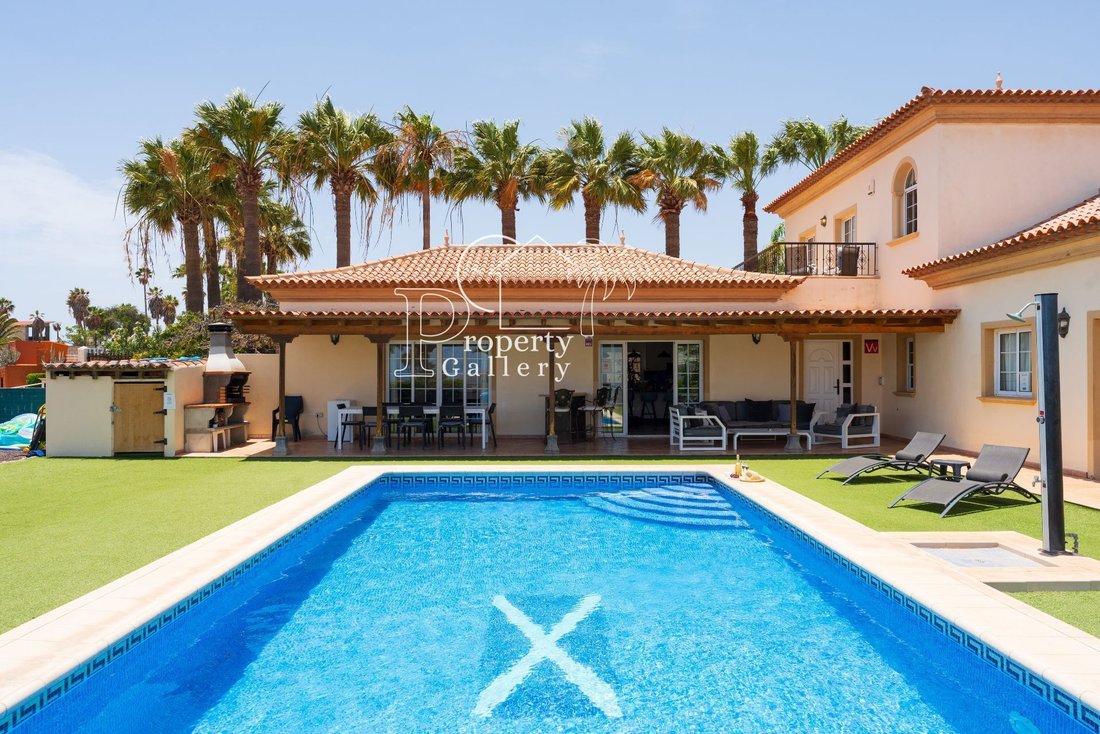 Chalet in San Miguel de Abona, Canary Islands, Spain 2 - 17854887