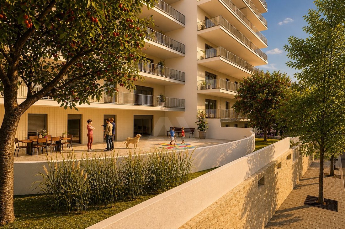 Apartment in Carcavelos e Parede, Lisbon, Portugal 1 - 17853529