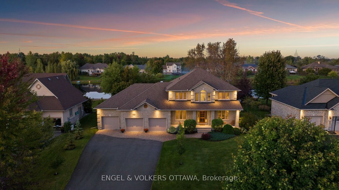 House in Ottawa, Ontario, Canada 1 - 17855849