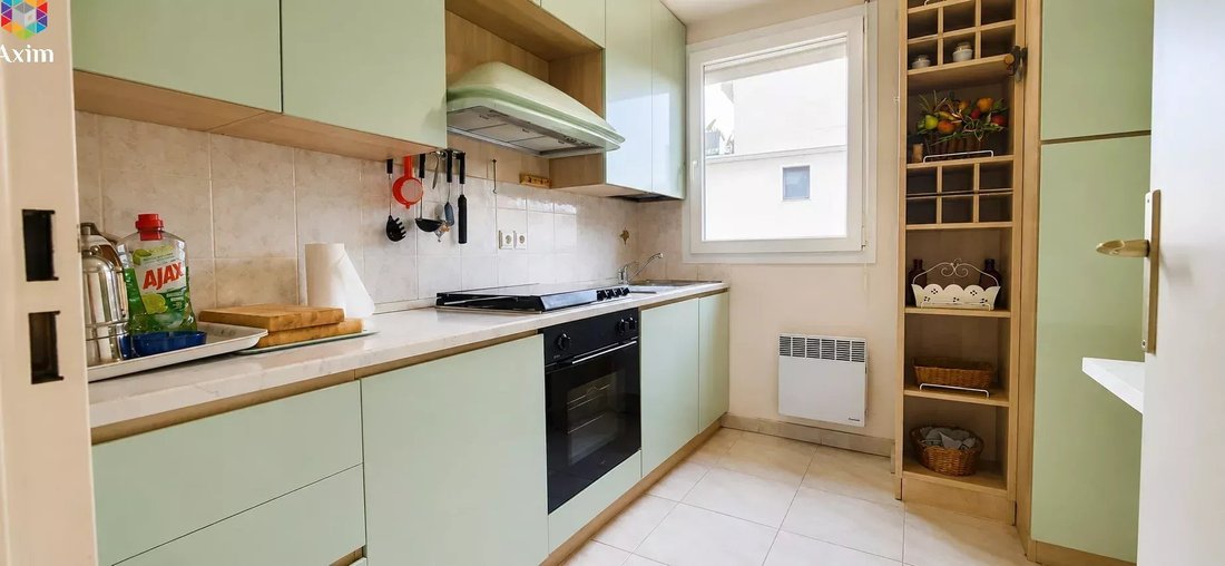 Apartment in La Source, Cannes, France 5 - 17704880