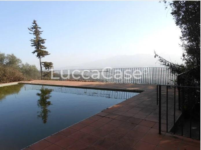Country House in Historic Center, Lucca, Tuscany 1 - 17851694