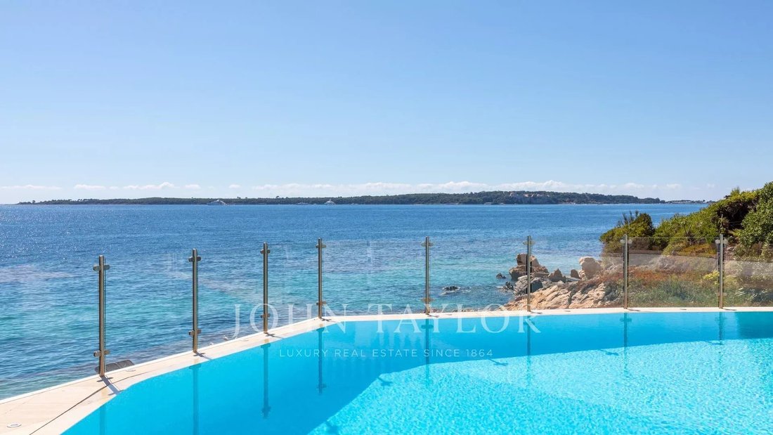 House in Cannes, Provence-Alpes-Côte d'Azur, France 4 - 17850345