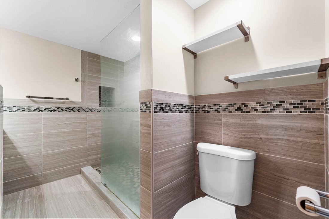 Condo in Hoboken, New Jersey, United States 3 - 17855894