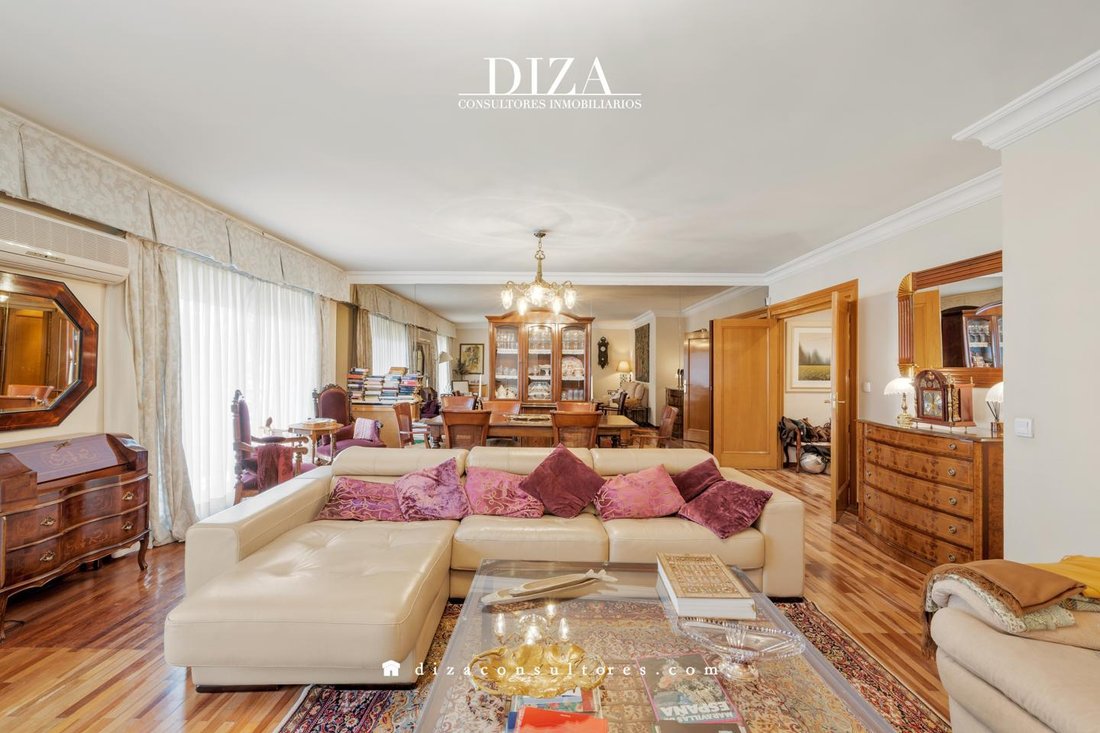 Apartment in Chamartín, Madrid, Spain 1 - 17853077