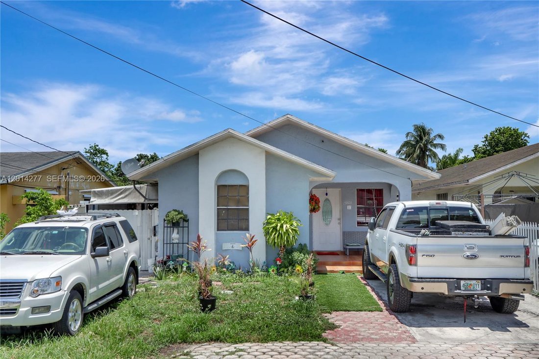 House in Opa-locka, Florida, United States 2 - 17855169