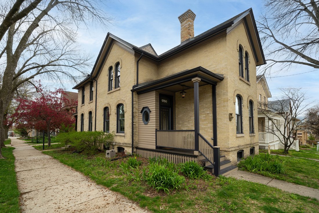 House in Milwaukee, Wisconsin, United States 1 - 17851360