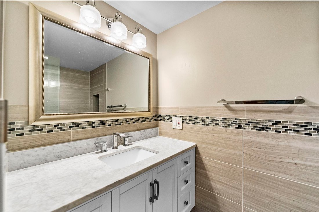 Condo in Hoboken, New Jersey, United States 4 - 17855894