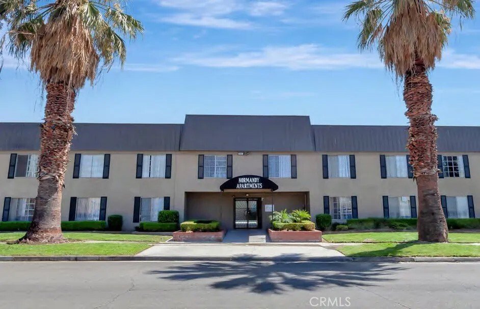 Riverside, California, United States 4 - 16924926